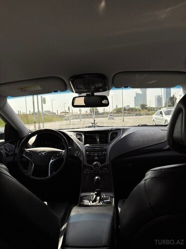 Hyundai Grandeur 2014, 82,232 km - 2.2 л - Bakı