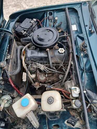 LADA (VAZ) 2106 2001, 25,600 km - 1.6 l - Salyan