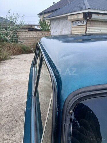LADA (VAZ) 2106 2001, 25,600 km - 1.6 l - Salyan