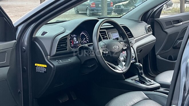 Hyundai Elantra 2019, 118,000 km - 1.6 л - Sumqayıt