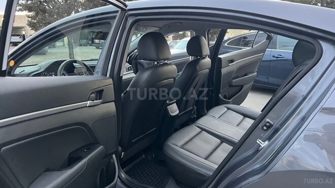Hyundai Elantra 2019, 118,000 km - 1.6 л - Sumqayıt
