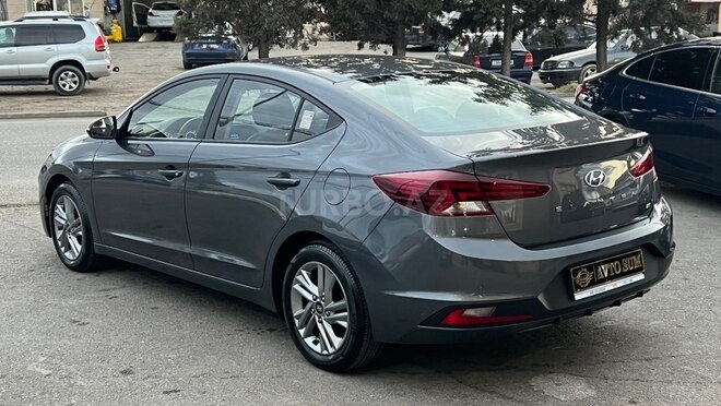 Hyundai Elantra 2019, 118,000 km - 1.6 л - Sumqayıt