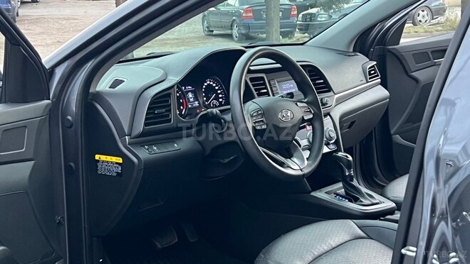 Hyundai Elantra 2019, 118,000 km - 1.6 л - Sumqayıt