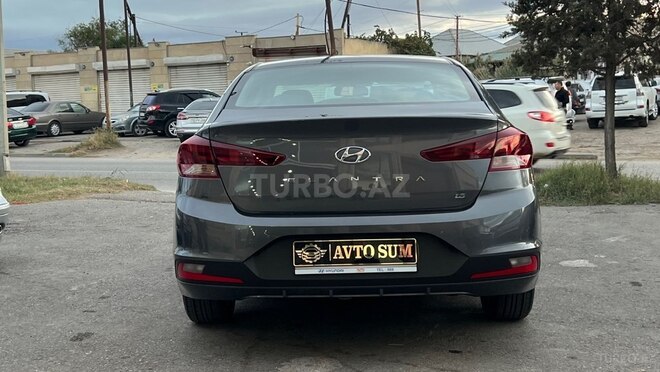 Hyundai Elantra 2019, 118,000 km - 1.6 л - Sumqayıt