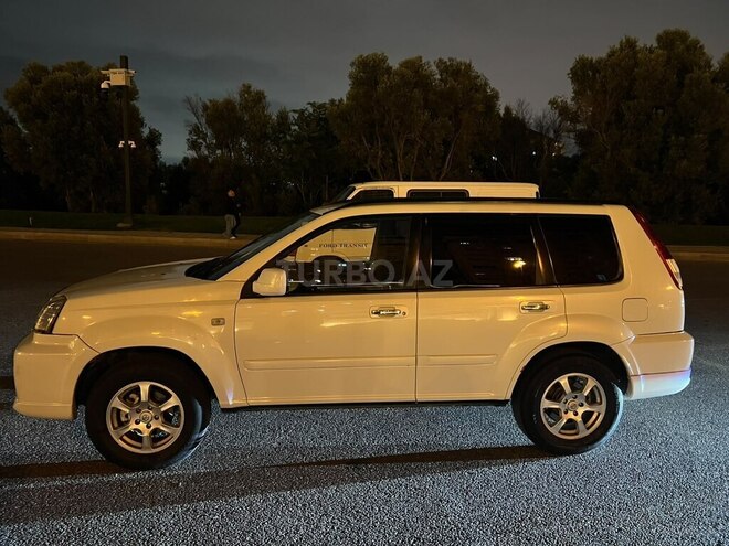 Nissan X-Trail 2004, 283,365 km - 2.0 l - Bakı