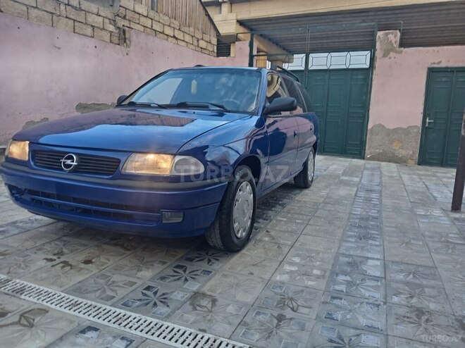 Opel Astra 1997, 365,450 km - 1.6 l - Sumqayıt