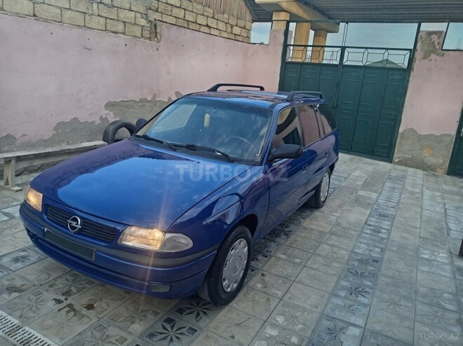 Opel Astra 1997, 365,450 km - 1.6 l - Sumqayıt