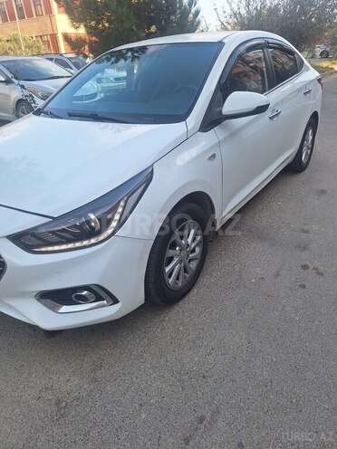 Hyundai Accent 2019, 172,220 km - 1.6 л - Bakı