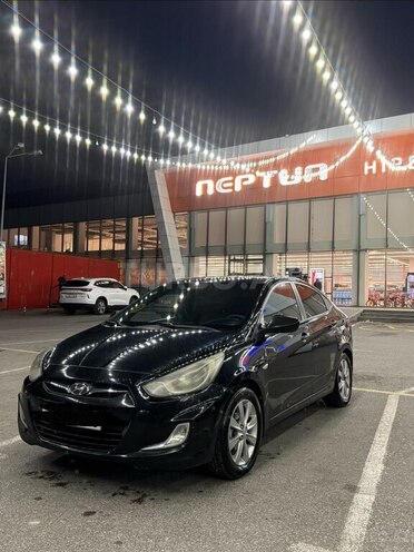 Hyundai Accent 2012, 277,000 km - 1.4 л - Bakı