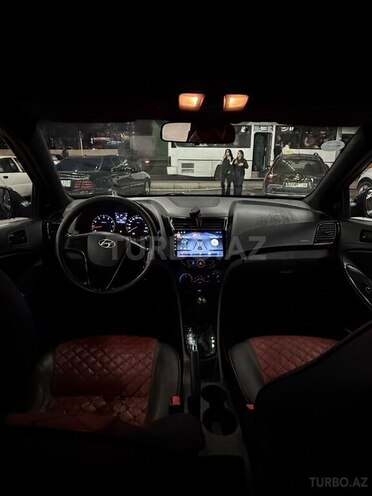 Hyundai Accent 2012, 277,000 km - 1.4 л - Bakı