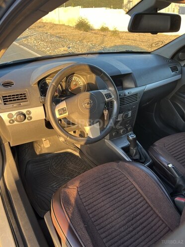 Opel Astra 2006, 334,455 km - 1.3 л - İsmayıllı