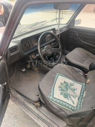 LADA (VAZ) 2107 2009, 75,000 km - 1.6 l - Quba