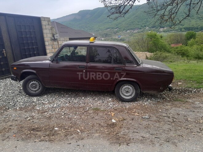 LADA (VAZ) 2107 2009, 75,000 km - 1.6 l - Quba