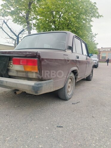 LADA (VAZ) 2107 2009, 75,000 km - 1.6 l - Quba