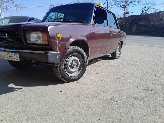 LADA (VAZ) 2107 2009, 75,000 km - 1.6 l - Quba