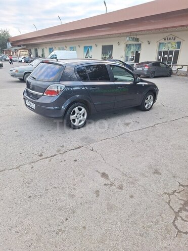 Opel Astra 2008, 208,000 km - 1.4 l - Yevlax