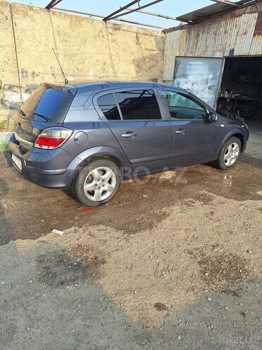Opel Astra 2008, 208,000 km - 1.4 l - Yevlax