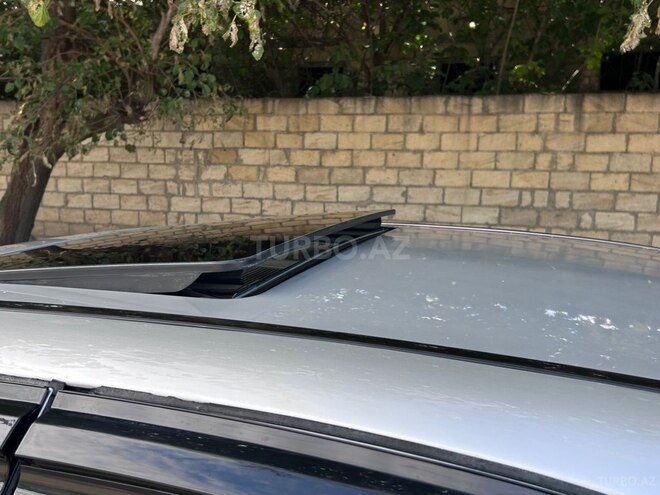 Mercedes E 240 1997, 337,000 km - 2.4 l - Tovuz