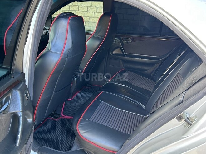 Mercedes E 240 1997, 337,000 km - 2.4 l - Tovuz