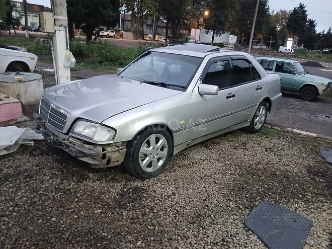 Mercedes C 200 1996, 235,000 km - 2.0 l - Lənkəran