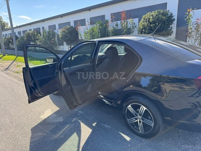 Volkswagen Polo 2022, 76,000 km - 1.6 l - Balakən