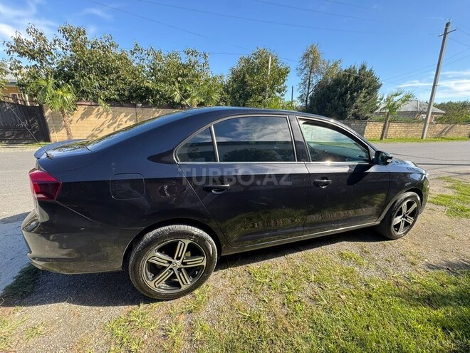 Volkswagen Polo 2022, 76,000 km - 1.6 l - Balakən