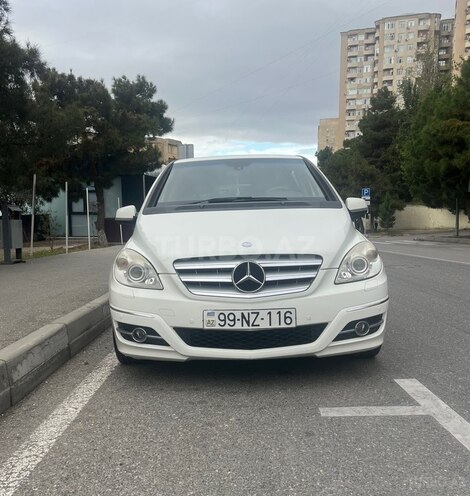 Mercedes B 180 2008, 135,000 km - 1.7 l - Bakı