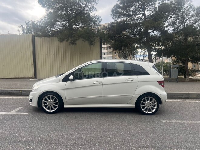 Mercedes B 180 2008, 135,000 km - 1.7 l - Bakı