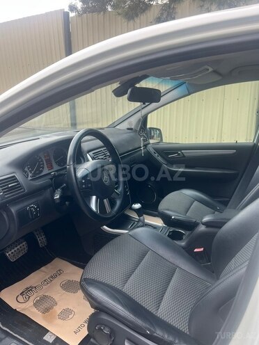 Mercedes B 180 2008, 135,000 km - 1.7 l - Bakı