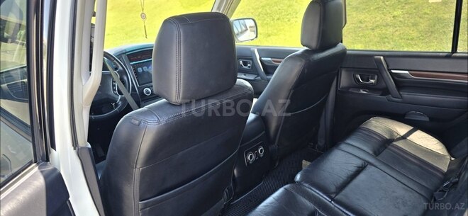 Mitsubishi Pajero 2008, 181,000 km - 3.0 l - Bakı