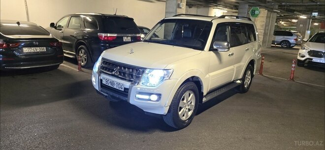 Mitsubishi Pajero 2008, 181,000 km - 3.0 l - Bakı