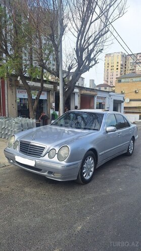 Mercedes E 270 2001, 630,000 km - 2.7 л - Bakı