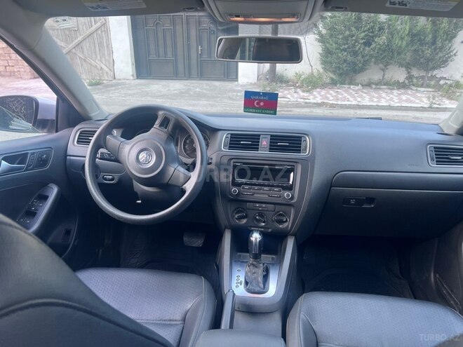 Volkswagen Jetta 2014, 160,283 km - 1.8 l - Bakı