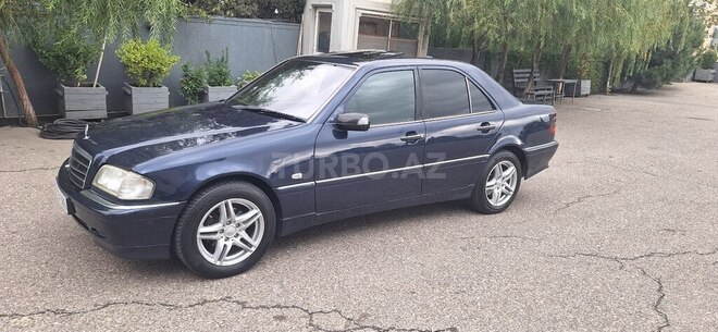 Mercedes C 240 1999, 260,000 km - 2.4 l - Bakı