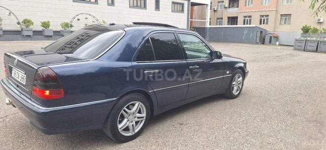 Mercedes C 240 1999, 260,000 km - 2.4 l - Bakı
