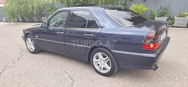 Mercedes C 240 1999, 260,000 km - 2.4 l - Bakı