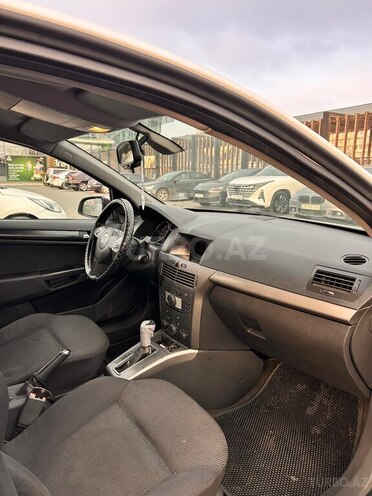 Opel Astra 2007, 354,056 km - 1.8 л - Bakı
