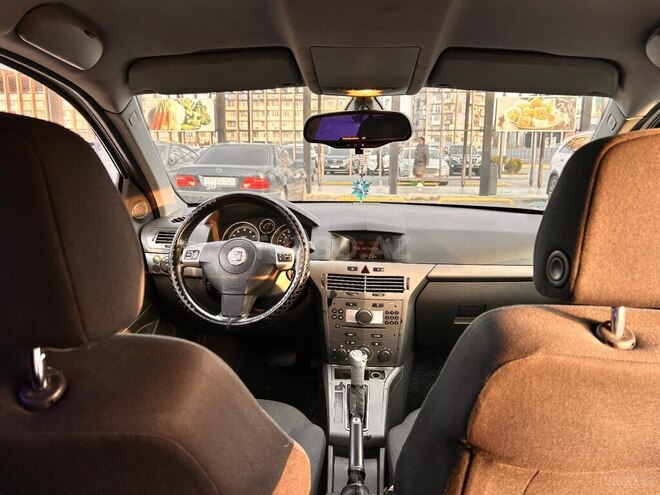 Opel Astra 2007, 354,056 km - 1.8 л - Bakı