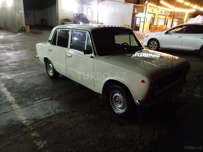 LADA (VAZ) 21011 1984, 330,000 km - 1.3 л - Bakı