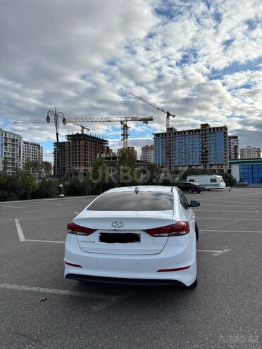 Hyundai Avante 2016, 187,288 km - 1.6 l - Sumqayıt