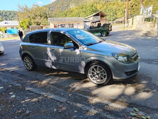 Opel Astra 2004, 266,201 km - 1.4 l - Qax
