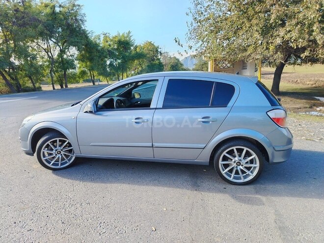 Opel Astra 2004, 266,201 km - 1.4 l - Qax