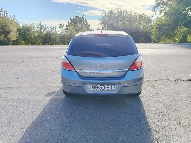 Opel Astra 2004, 266,201 km - 1.4 l - Qax