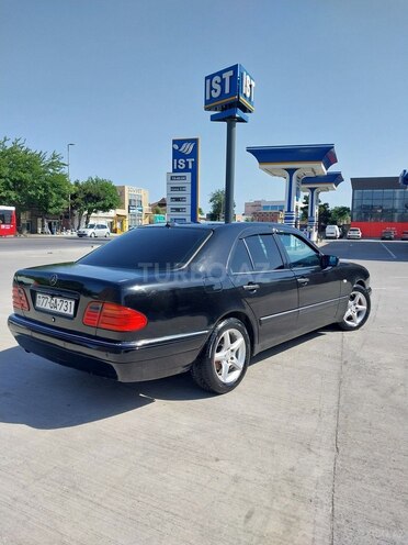 Mercedes E 200 1997, 410,000 km - 2.0 л - Bakı