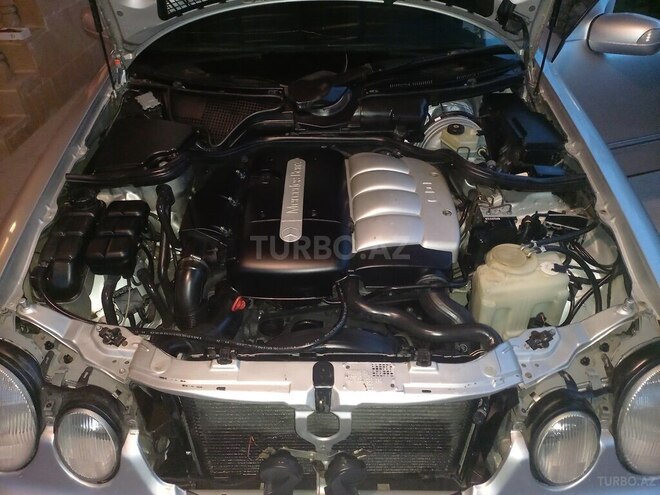 Mercedes E 220 1999, 551,443 km - 2.2 l - İmişli