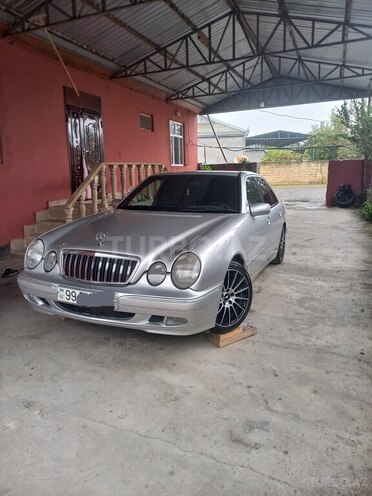 Mercedes E 220 1999, 551,443 km - 2.2 l - İmişli