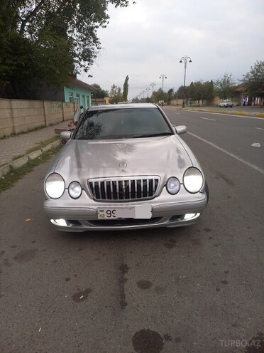 Mercedes E 220 1999, 551,443 km - 2.2 l - İmişli