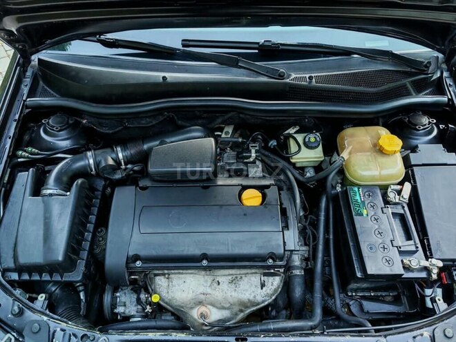 Opel Astra 2005, 267,000 km - 1.6 l - Şəki