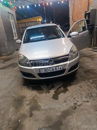 Opel Astra 2006, 390,000 km - 1.3 л - Bakı