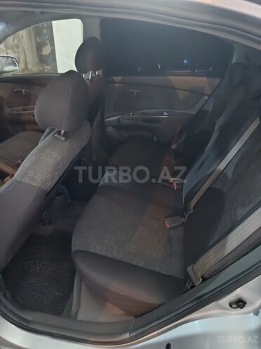 Kia Rio 2006, 370,000 km - 1.5 l - Bakı